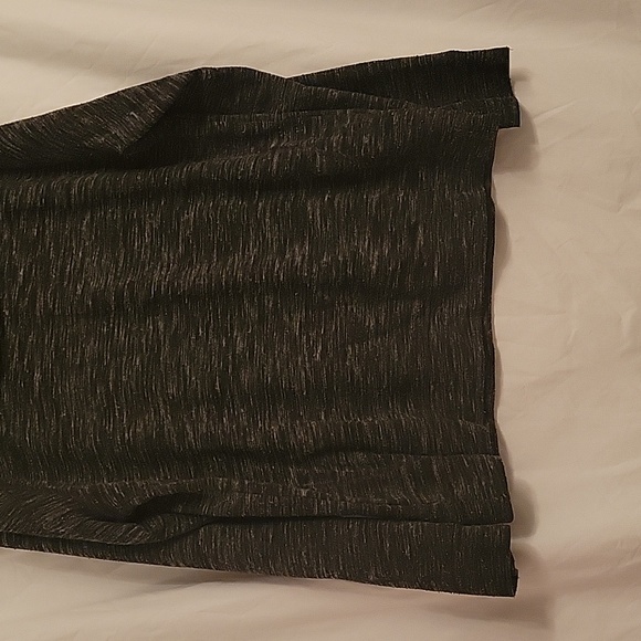 ZELLA HOODED SWEATER - Picture 4 of 5